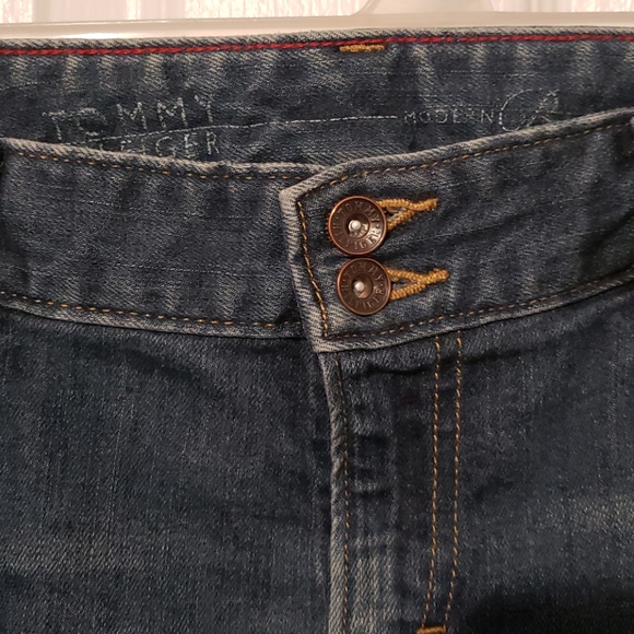 2/$15🦇 Tommy Hilfiger jeans - Picture 2 of 6